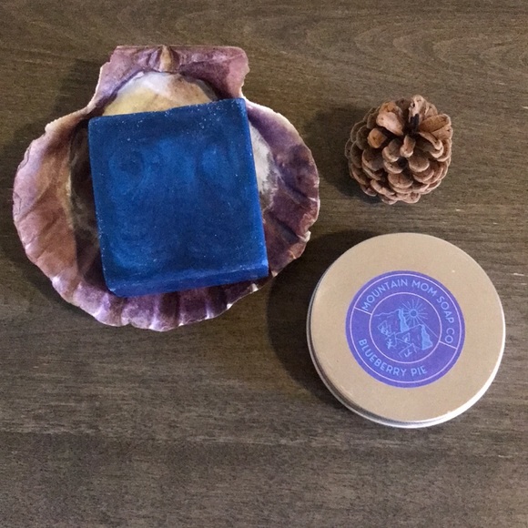 Set of 2 Blueberry Pie bar soap and body butter - Picture 3 of 3